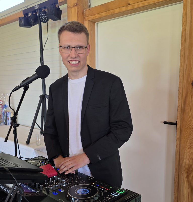 DJ Jas - Jason Kayka